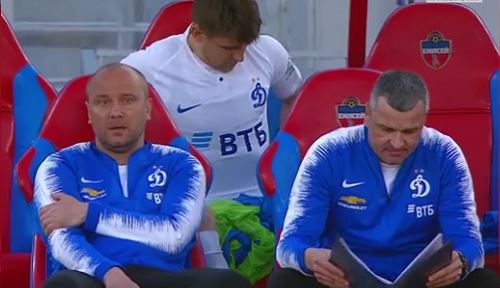 Уже утонувший «Енисей» не дал победить «Динамо». Но «бело-голубые» решили свои вопросы
<p>            	